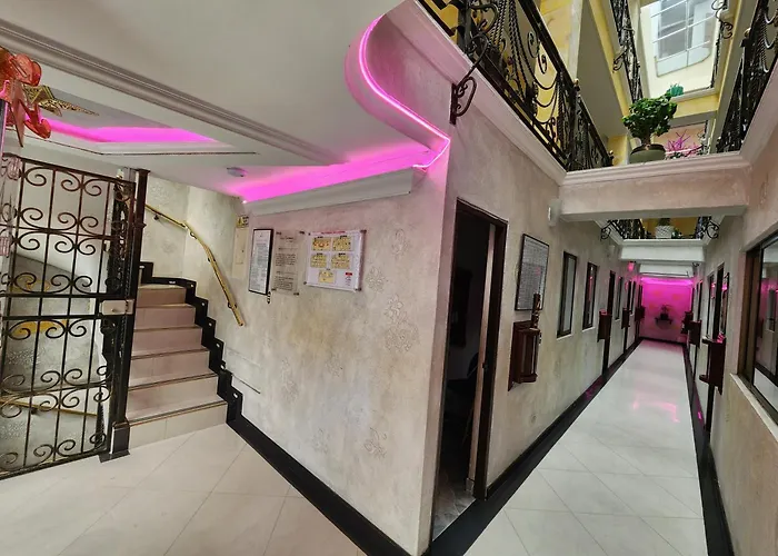 Motel Piramides De Cristal